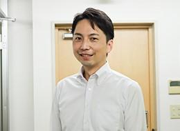 先輩社員より