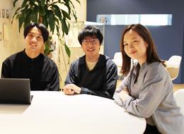 クライアントの中には10年以上取引している企業様も。信頼を頂けることがこの仕事の喜びです。