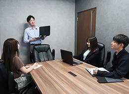 入社後は基礎から丁寧に指導しますので、未経験の 方もご安心ください☆