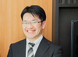 「伝統を踏まえた上で、新しいビジネスチャンスが至るところにあります」入社1年目・綾部貴行さん