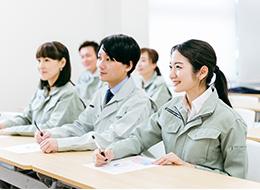 全体の3～4割が女性社員！性別に関わらずに活躍できる環境が整っています◎