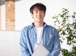 外部からのプレッシャーがないのは、自社内開発の大きなメリットですね！