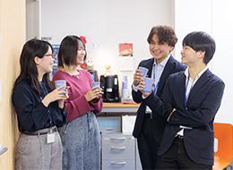 研修制度もしっかりしているので、未経験からスタートした先輩もたくさん活躍しています！