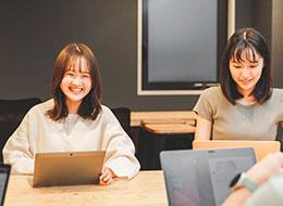 Webクリエイター|完全未経験OK|フルリモート可|全国募集|残業月平均9.2時間|最長7カ月の実践型研修