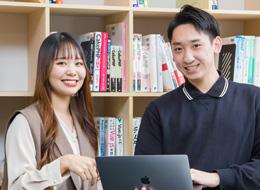 フロントエンドエンジニア/リモート8割/残業平均月8h/ReactやVue.js等トレンド技術/前給アップ保証