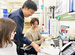 営業*未経験歓迎*100%お客様からのお問い合わせ*残業ほぼナシ*賞与年2回*21期連続黒字経営*長期休暇あり