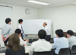 3DCADオペレーター★IT×CADで最先端技術を習得!★9割自社内★チーム配属★残業月10h程★年休126日