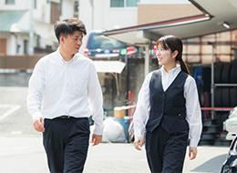 Uberプレミアムドライバー(完全予約制のみ)/未経験OK/月30万の給与保証有/入社祝い金20万/賞与年3回