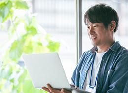 ServiceNowエンジニア/30~50代活躍中/年収1200万円可/リモートOK/残業月10h程度