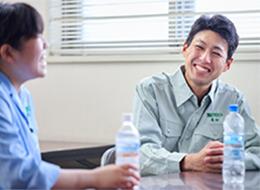 製造スタッフ(未経験大歓迎)月給25万円~・年休120日・昨年度賞与3.69カ月分