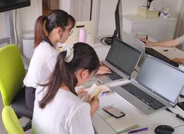 男女関わらず、幅広い年齢の社員が活躍しています！