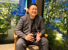「商品じゃなく、“自分”を信じてもらう仕事です」と取締役の潟野氏は語る。