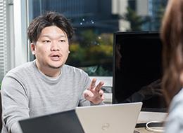 当社の営業・経理・採用は全て私が担当しているため、会社利益のほとんどをエンジニアに還元しています！