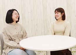 最初は文化やスピードの違いに驚きましたが、目的が明確なので仕事がしやすいですよ！