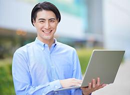 サンブリッジにおける「評価」は、メンバーの成長機会のための場として位置づけられています！