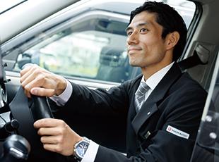 日本交通ではGO株式会社を通じて最新のIT技術を導入し、業界の革新を目指しています。