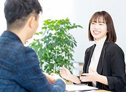 企画営業◆未経験OK/商材自由/イベント企画も可/残業ほぼナシ/インセン平均50万/2年目で年収700万可
