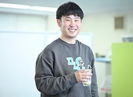 開発エンジニア/社長が全国に出張面接/月給30万円~/家賃&引越し費用負担/残業月10h程度/リモート案件あり