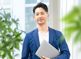 Web広告運用ディレクター◆立ち上げフェーズに携わる◆新設ポジションの初期メンバー◆月給30万円~◆残業少なめ