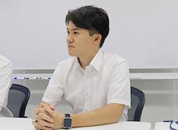 開発エンジニア◆未経験歓迎◆大手企業と取引あり◆チームで働く◆10：30～出社OK◆賞与6.8ヶ月分実績あり