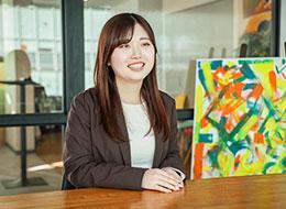 ITエンジニア|経験浅めOK*年休132日*リモート9割*自社サービスあり*前給保証!年収270万円UP実績