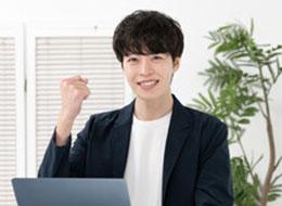 PG/フルリモートOK /チームで参画/研修・資格取得支援/年間休日124日/残業少なめ/土日祝休み