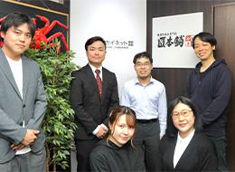 社内SE◆残業月平均20h◆有給取得率84%◆長期休暇取得も可◆自社システム開発に携わる★年休120日以上