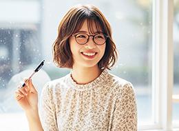 Webデザイナー◆HP制作!フルリモート&副業OK!年休128日/スタートアップ/基本定時退社