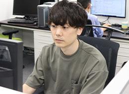 自社開発100％ならではのやりがいと喜びを感じられます。【Kさん／エンジニア】