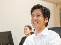 同期と一緒に学べることも、安心要素の一つでしたね。エスアイイーには切磋琢磨できる仲間がいます！