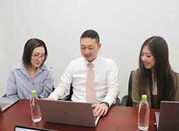 経理■初の専任メンバー募集■0ベースで仕組み構築■売上113倍成長企業■賞与年2回■横浜駅徒歩7分■転勤なし