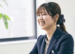 会社全体の雰囲気がとても良く、途中から入社する不安要素は一切ありません！