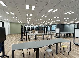 日本橋イノベーションセンターの協創スペースの様子です。