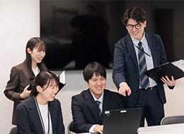 社員の人柄の良さも当社の魅力！面接の際の雰囲気で入社を決めた社員も多いです。