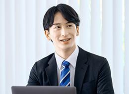 子育て中の先輩もいて、ライフイベントにも柔軟に対応してくれる会社です！