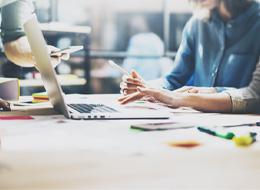 代表は今も現役の営業マン！技術的なことも深く理解しているのでいつでも助けます◎