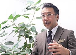 「安定した基盤をもつサービス開発に携われるのが、今回のポジションの醍醐味です。」（代表／鶴田）