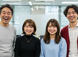 幅広い年齢層が活躍中！充実で安心のセカンドキャリアを歩めます。