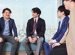 「一緒に参画していた後輩が、他のプロジェクトでも活躍しているのを見ると嬉しいですね」