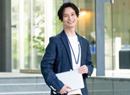2018年入社　|　中途