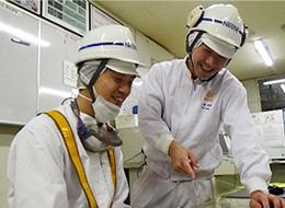 製造スタッフ|未経験可|賞与実績5.5ヵ月分支給|残業⽉8h程度|年休123日以上|年間平均有給取得日数14日