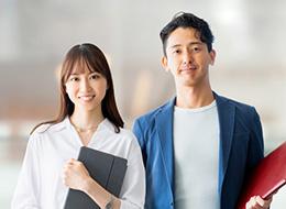 アメニティを補充したり、サッと確認したり、 同じような作業をコツコツ、テキパキ。