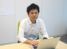 僕自身も中途入社ですが、思いを何でも話しやすい環境ですね。（Yさん）