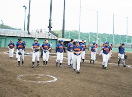 野球部の様子。「HANNAN」のロゴをあしらったユニフォームもあります！