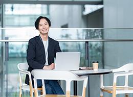 開発エンジニア/30代~50代活躍/フルリモート案件有/入社後即リーダー可/社内公募制度/50年以上無借金経営