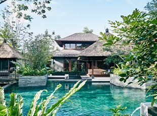 インドネシア、台湾、グアム、中国、ハワイと海外にも事業を展開しています。