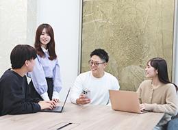 同じ志を持った仲間が集まっているため、高め合いながら成長していける環境です。