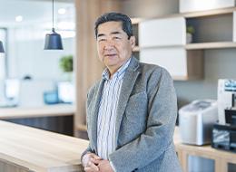 システムエンジニア｜フルリモート可｜テレワーク手当有｜最大1万6000円の家族手当有｜男性育休75%