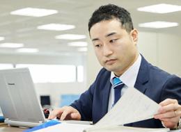 病院運営サポート*未経験歓迎*年休123日*土日祝休*5日以上の連休もOK*賞与実績5ヶ月*残業月平均20h