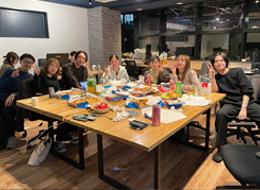 Webデザイナー＊先輩は100％未経験スタート＊３ヵ月の充実研修あり＊フルリモート勤務＊賞与年2回＊残業少なめ